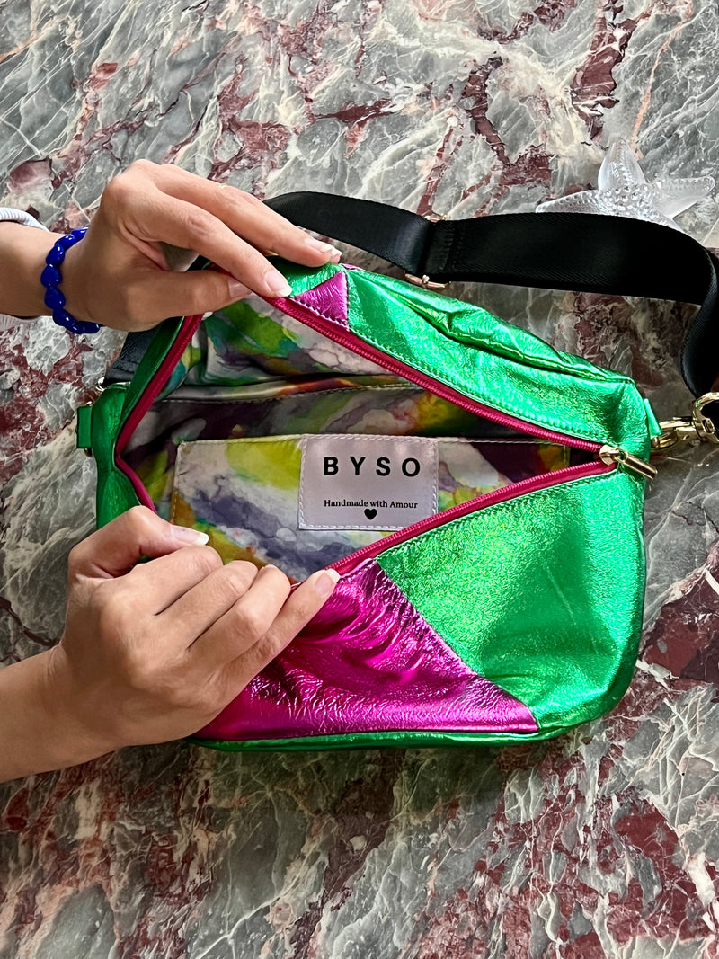 WINTER WONDER | XL Metallic Green and Fushia BySoBumBag