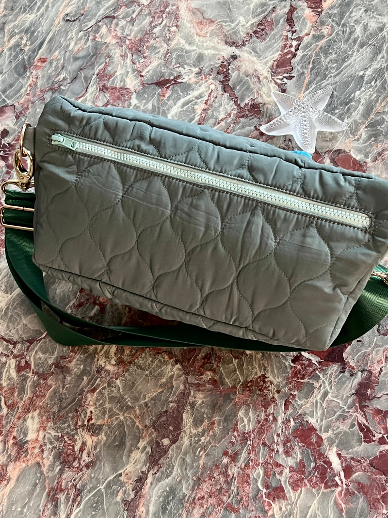 WINTER WONDER | XXL Quilted Green BySoBumBag *vegan-friendly*