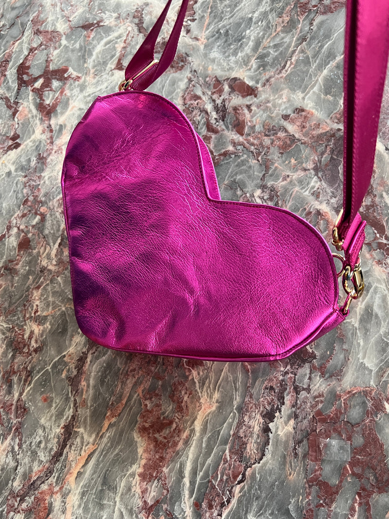 WINTER WONDER |  Leather Fushia Mon Amour Heart