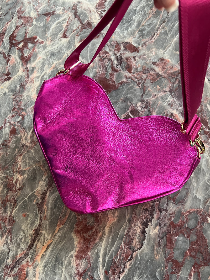 WINTER WONDER |  Leather Fushia Mon Amour Heart