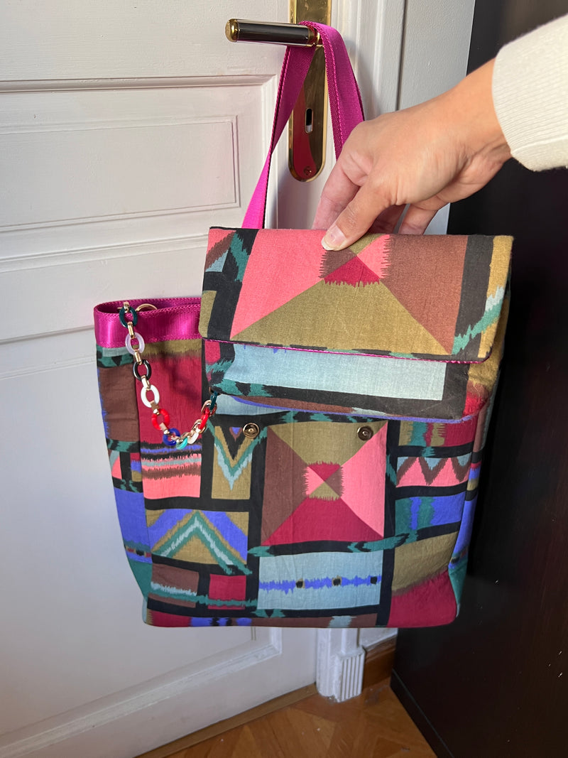 WINTER WONDER I Patterned Mega Tote and its ROSA