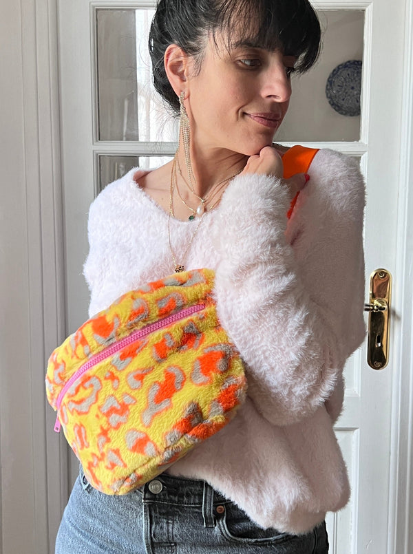 March Chic | XL Super Soft Colourful BySoBumBag