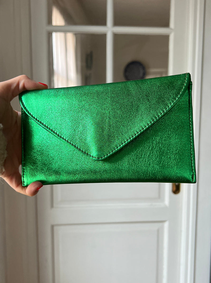 Se1 NEW | Ella Pop Green Clutch