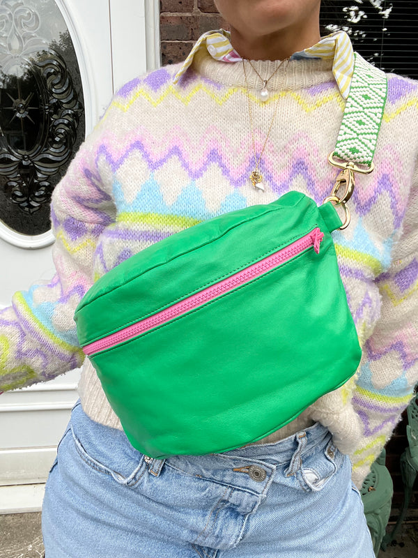IT'S WINTER TIME | XL Green BySoBumBag
