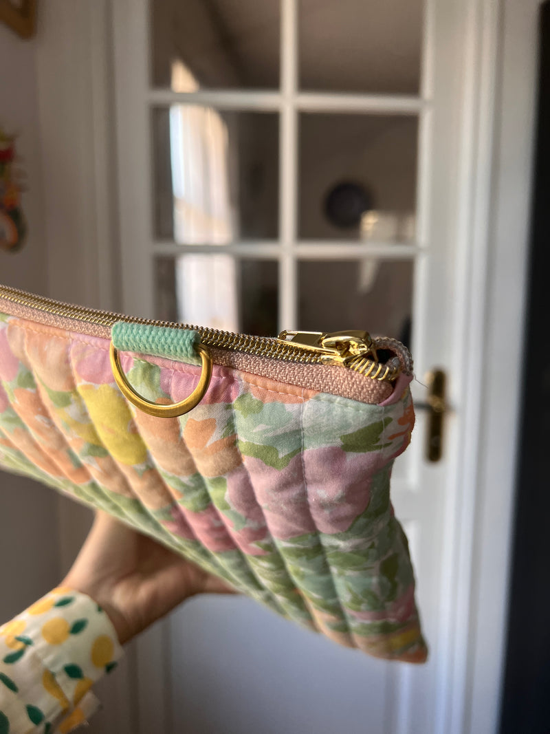 SUMMER |  MEDIUM Flower Quilted Computer bag with Strap