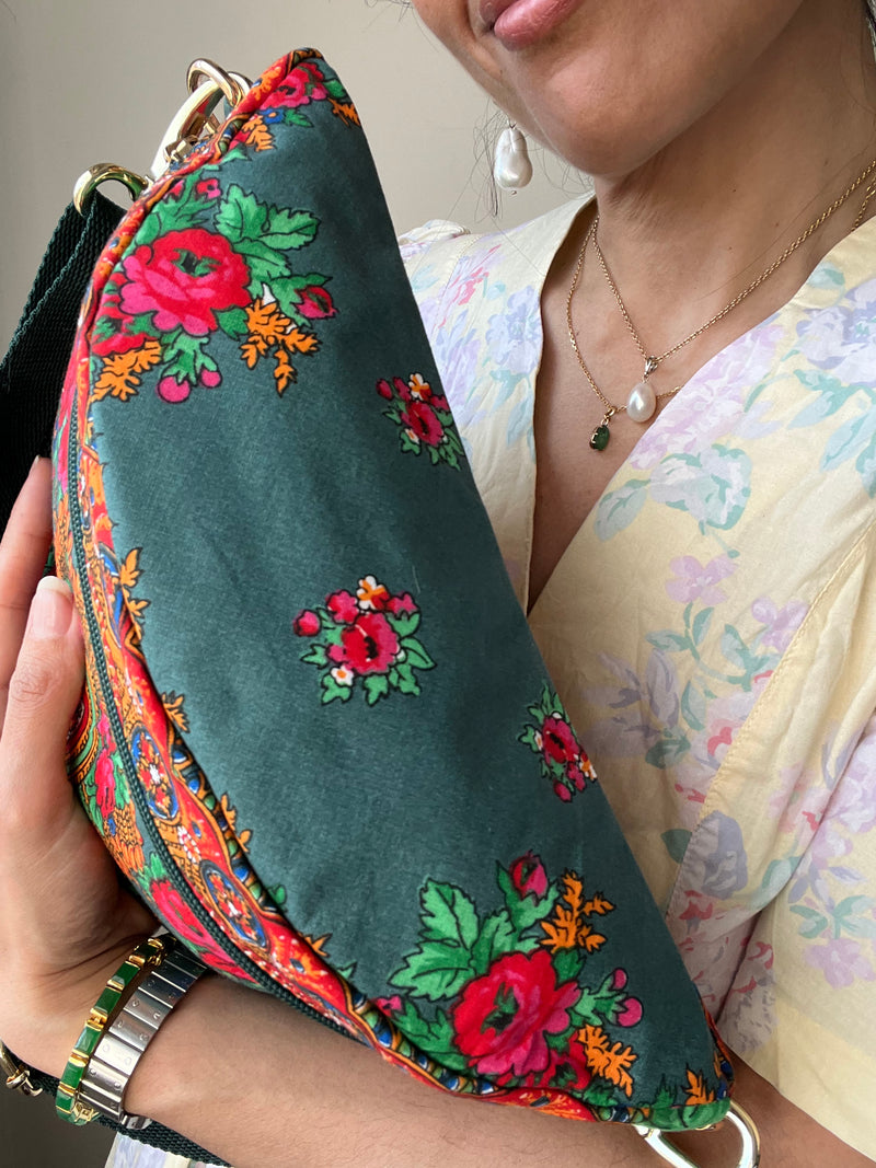 XL Roses from Portugal BySoBumBag