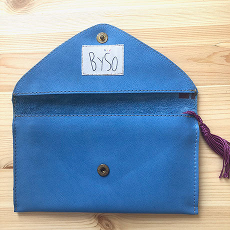 The Ella clutch: Blue Sky