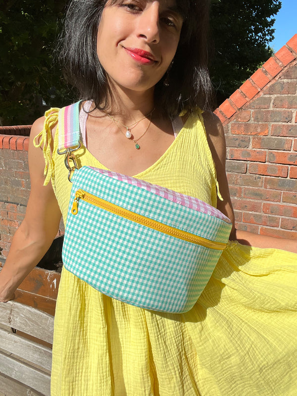 Turquoise & Pink gingham BySoBumBag