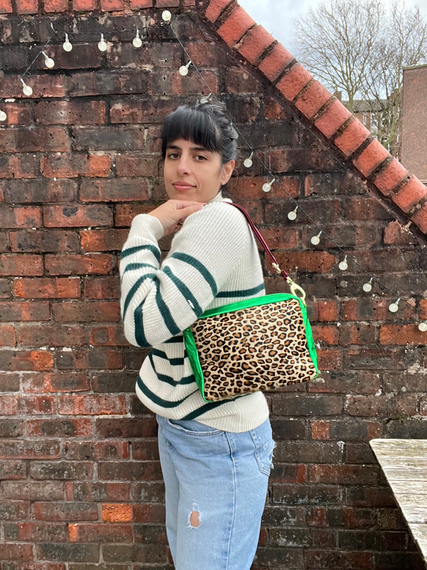 Leopard & Green pop Frida